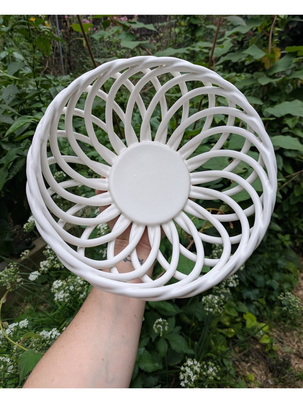 Vintage Open Lattice Fruit Display, 10.5" Diameter, White Cast Ceramic Basket